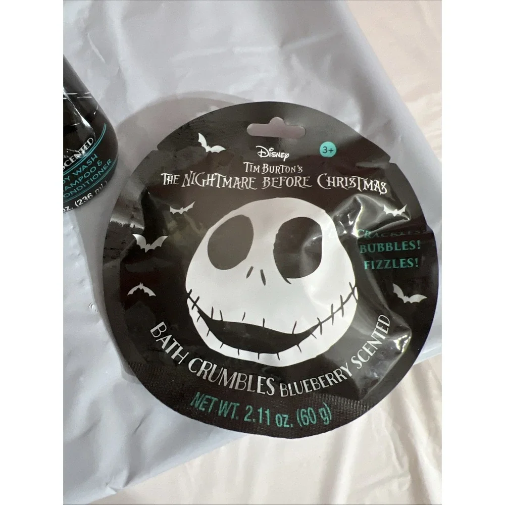 NEW Set of Disney Tim Burtons The Nightmare Before Christmas - Bath 3-1 & Bomb